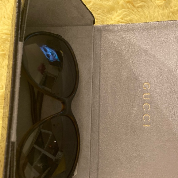 Gucci - Picture 9 of 10